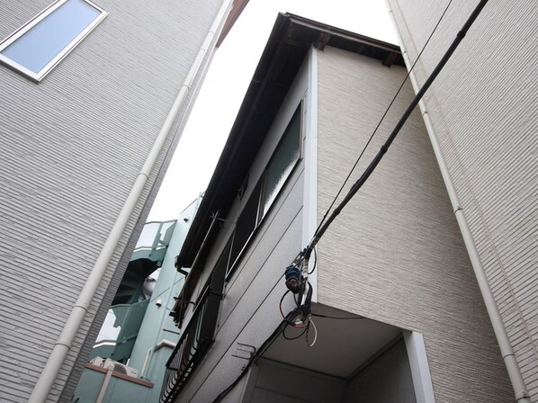 渋谷区笹塚リノベ戸建の物件外観写真